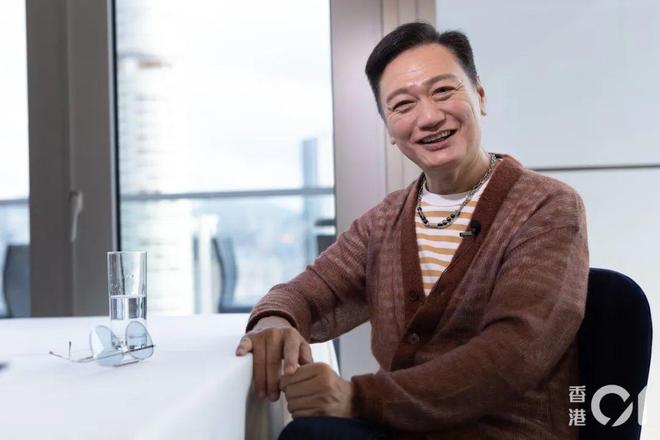 家拍戏不介意被嘲五音不全：我不觉得前TVB男星自爆因一个原因拒返娘(图6)